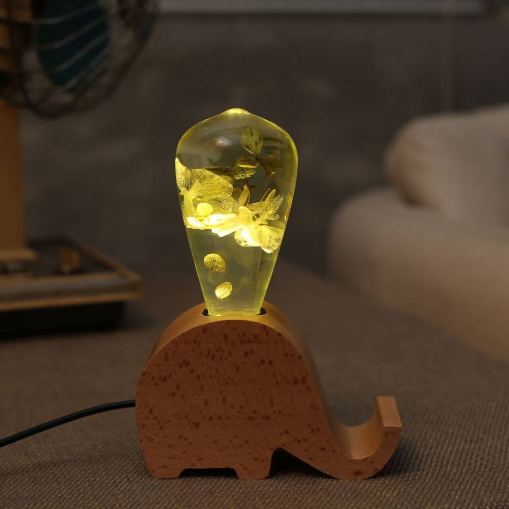 <h1>White Hydrangea LED Bulb</h1> White Hydrangea LED Bulb