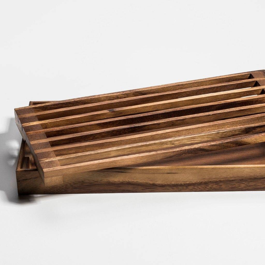 <h1>Bread Crumb Catcher</h1> Bread Crumb Catcher