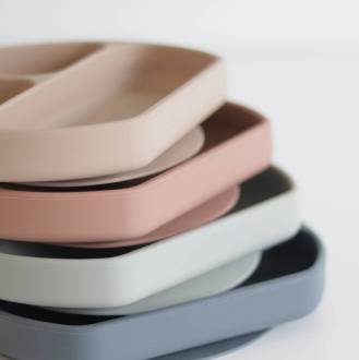 Silicone Suction Plate With Lid and Spoon Silicone Suction Plate With Lid and Spoon