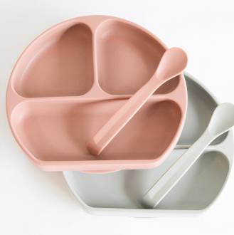 Silicone Suction Plate With Lid and Spoon Silicone Suction Plate With Lid and Spoon