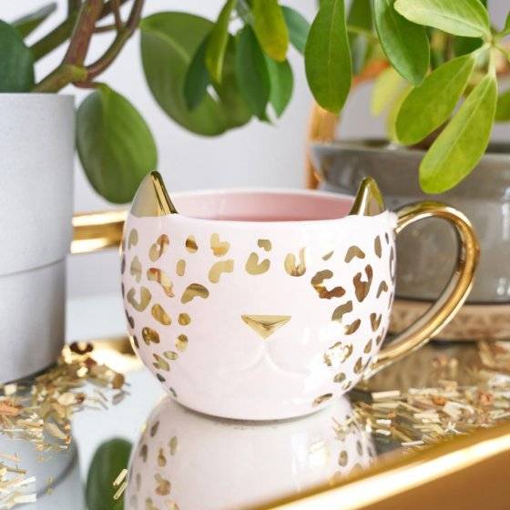 Chloe™ Pink Leopard Mug Chloe™ Pink Leopard Mug
