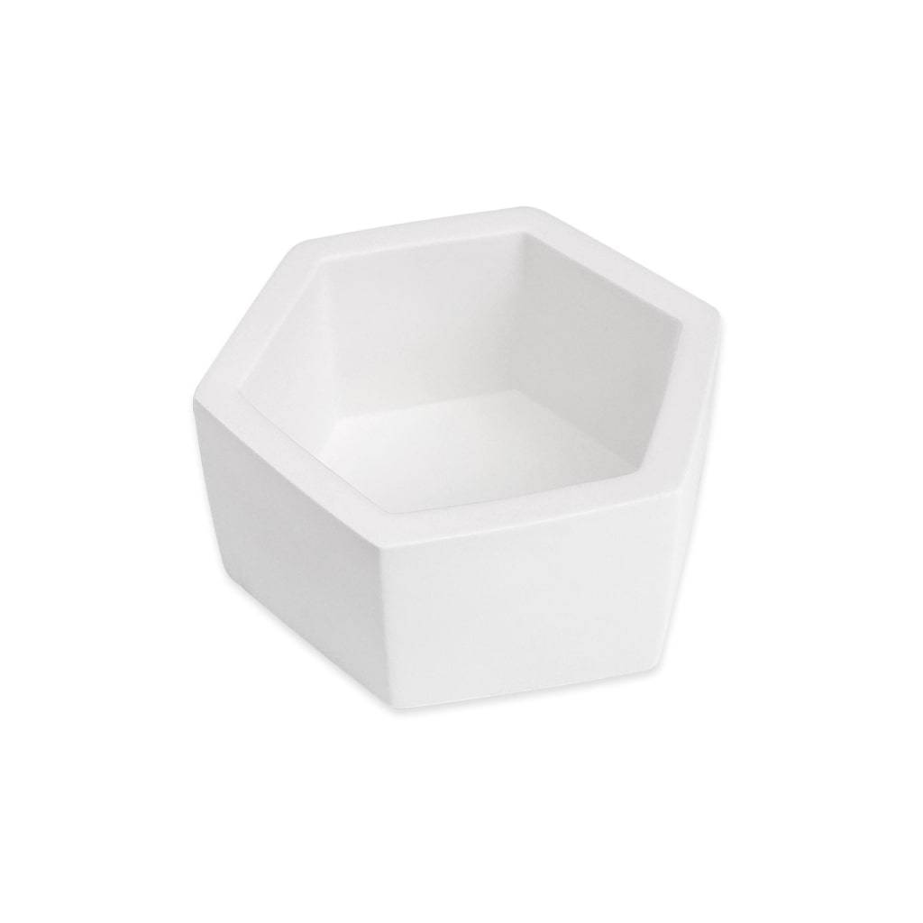 <h1>White Hexagon Ceramic Planter</h1> White Hexagon Ceramic Planter