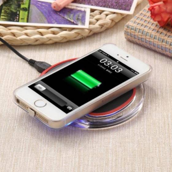 Slim 10W Wireless Charging Pad Slim 10W Wireless Charging Pad