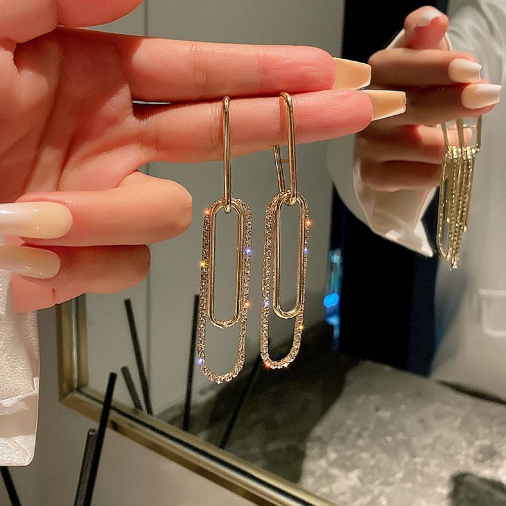 <h1>Oblong Shiny Earrings</h1> Oblong Shiny Earrings