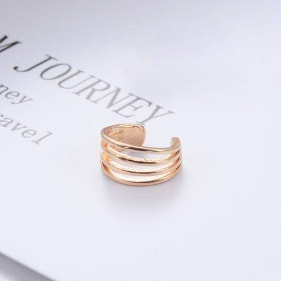 Multilayered Ear Cuff Multilayered Ear Cuff