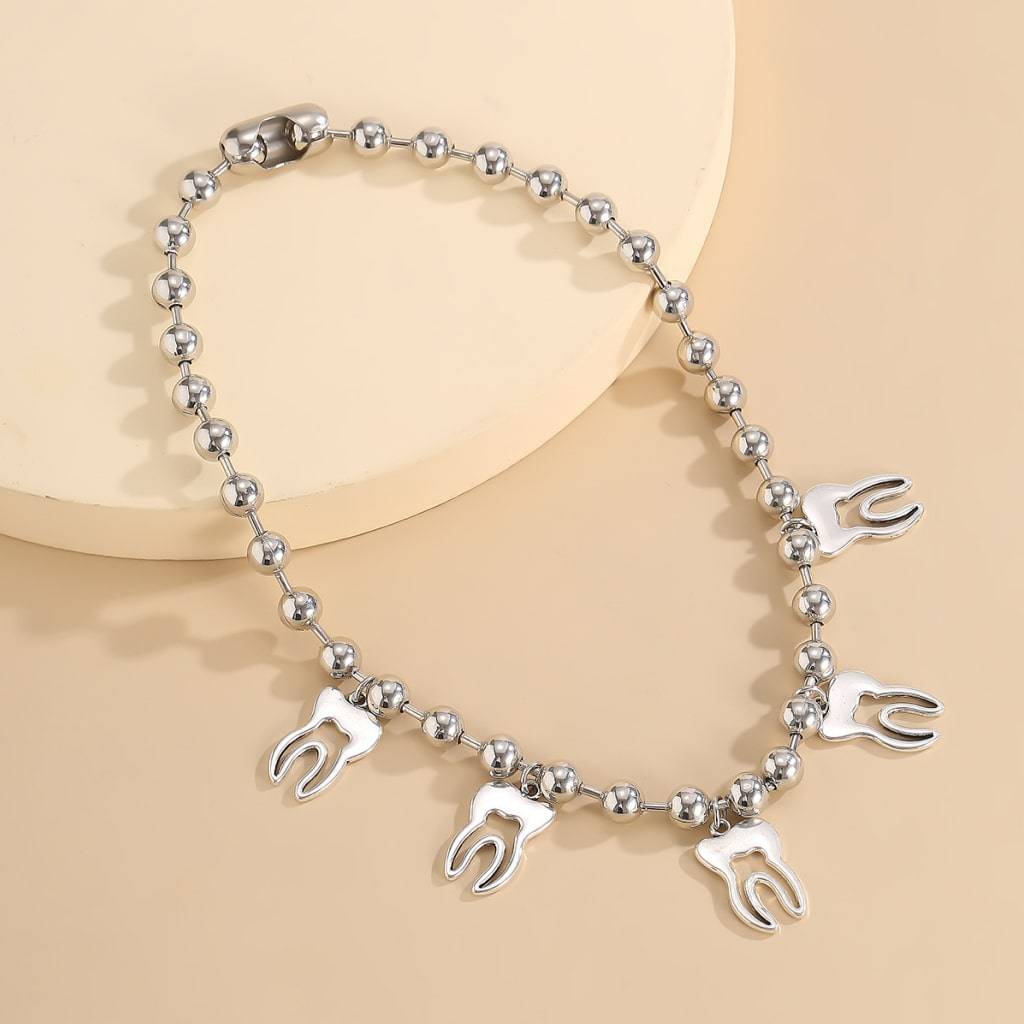 <h1>Tooth Choker Necklace</h1> Tooth Choker Necklace
