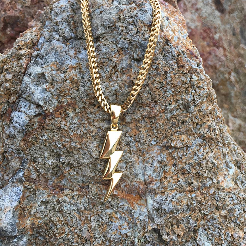 <h1>Lightning Golden Pendant</h1> Lightning Golden Pendant