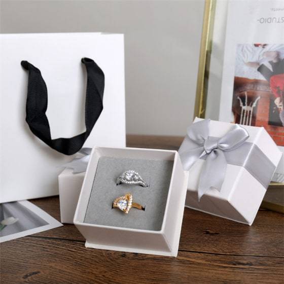 Bow Decorated Packaging Gift Box Bow Decorated Packaging Gift Box