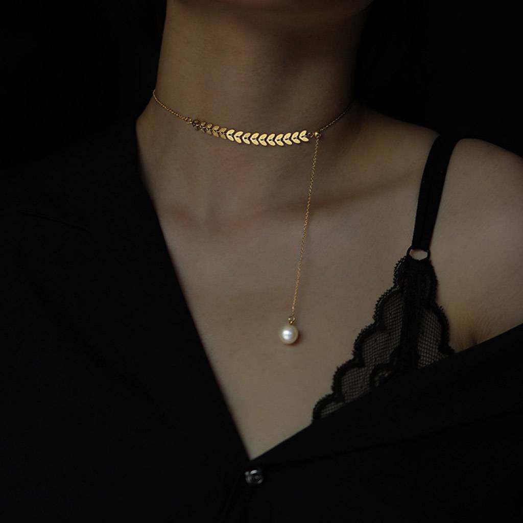 <h1>Wheat Shaped Pearl Necklace</h1> Wheat Shaped Pearl Necklace