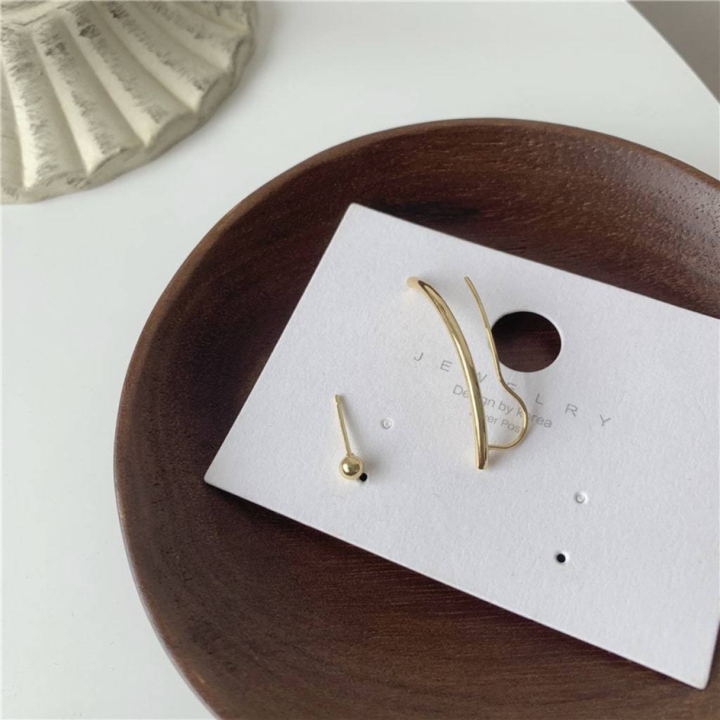 <h1>Asymmetrical Design Earrings Fashion</h1> Asymmetrical Design Earrings Fashion