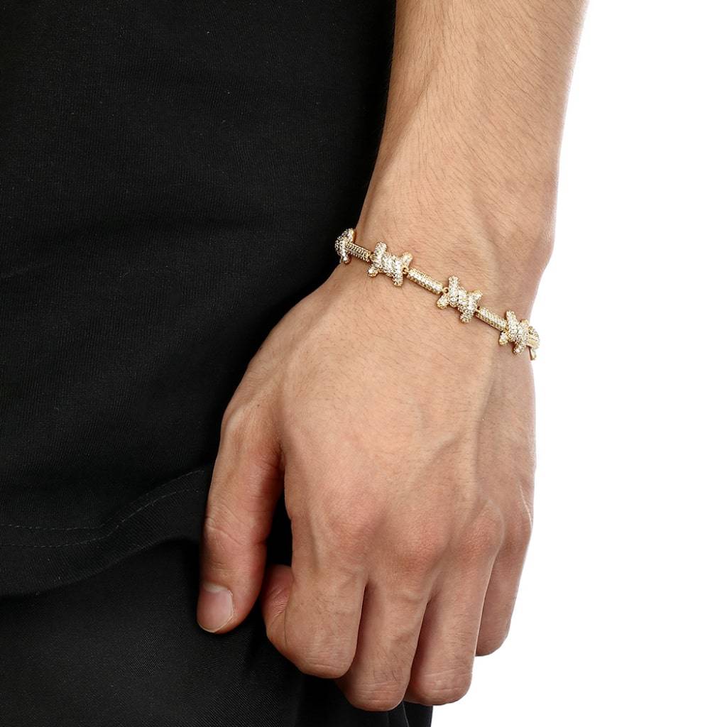 <h1>Barbed Wire Bracelet Fashion</h1> Barbed Wire Bracelet Fashion