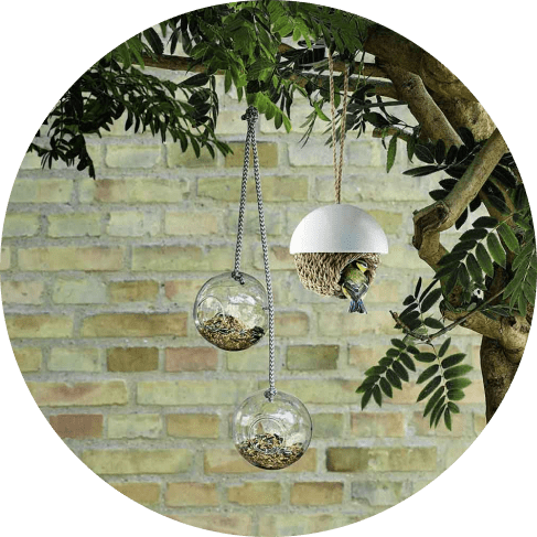 Hanging Woven Porcelain Bird Shelter Hanging Woven Porcelain Bird Shelter