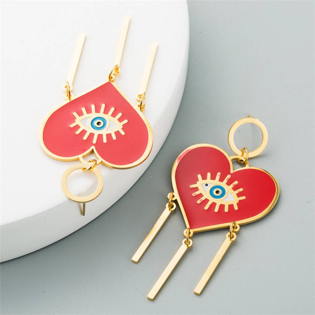 <h1>Heart Shaped Long Earrings Fashion</h1> Heart Shaped Long Earrings Fashion