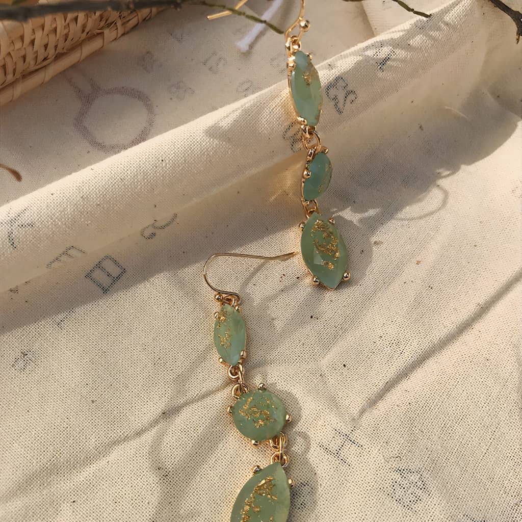 <h1>Irregular Vintage Shaped Earrings Fashion</h1> Irregular Vintage Shaped Earrings Fashion