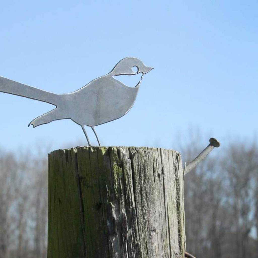 <h1>Metal Bird Statue – Mockingbird / Robin Garden Home Supplies</h1> Metal Bird Statue - Mockingbird / Robin Garden Home Supplies