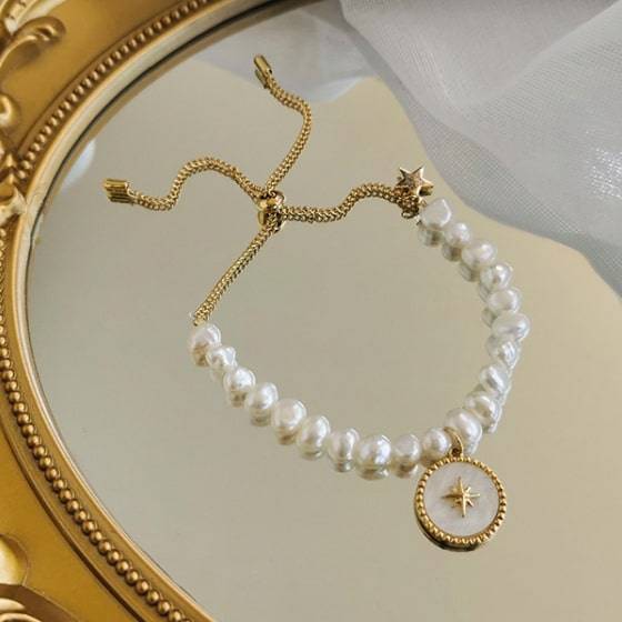 Round Coin Pearl Bracelet Round Coin Pearl Bracelet
