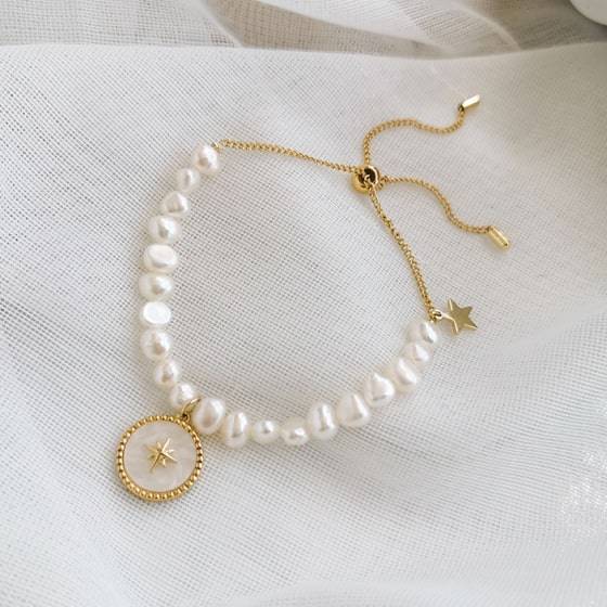 Round Coin Pearl Bracelet Round Coin Pearl Bracelet