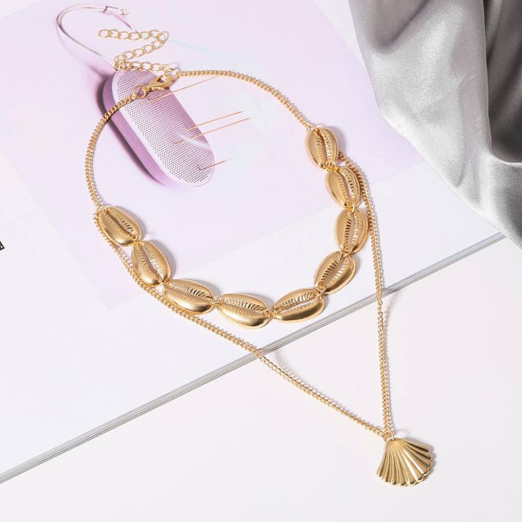 <h1>Seashell Necklace Fashion</h1> Seashell Necklace Fashion