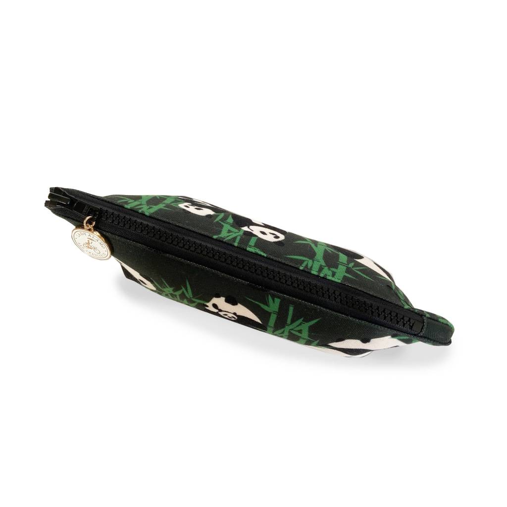 <h1>Skinny Zip: Panda Fashion</h1> Skinny Zip: Panda Fashion