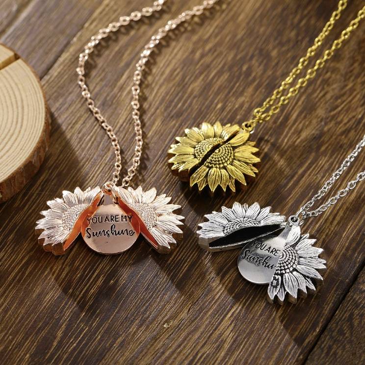 <h1>You Are My Sunshine Sunflower Pendant Necklace Accessories Color : Rose Gold Necklace|Gold Necklace|Silver Necklace</h1> You Are My Sunshine Sunflower Pendant Necklace Accessories Color : Rose Gold Necklace|Gold Necklace|Silver Necklace
