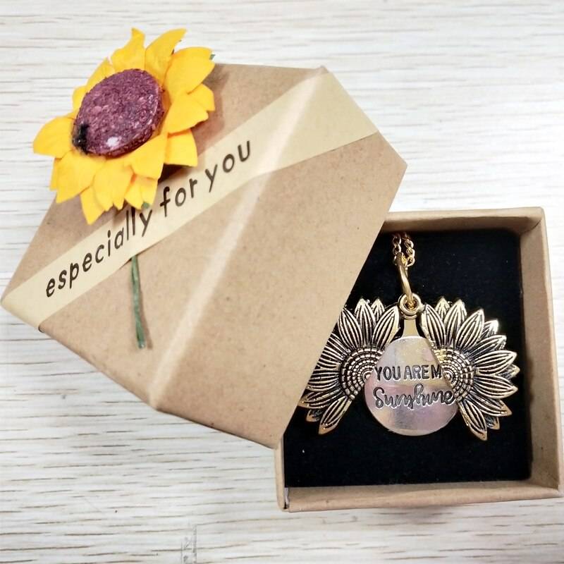 <h1>You Are My Sunshine Sunflower Pendant Necklace Accessories Color : Rose Gold Necklace|Gold Necklace|Silver Necklace</h1> You Are My Sunshine Sunflower Pendant Necklace Accessories Color : Rose Gold Necklace|Gold Necklace|Silver Necklace